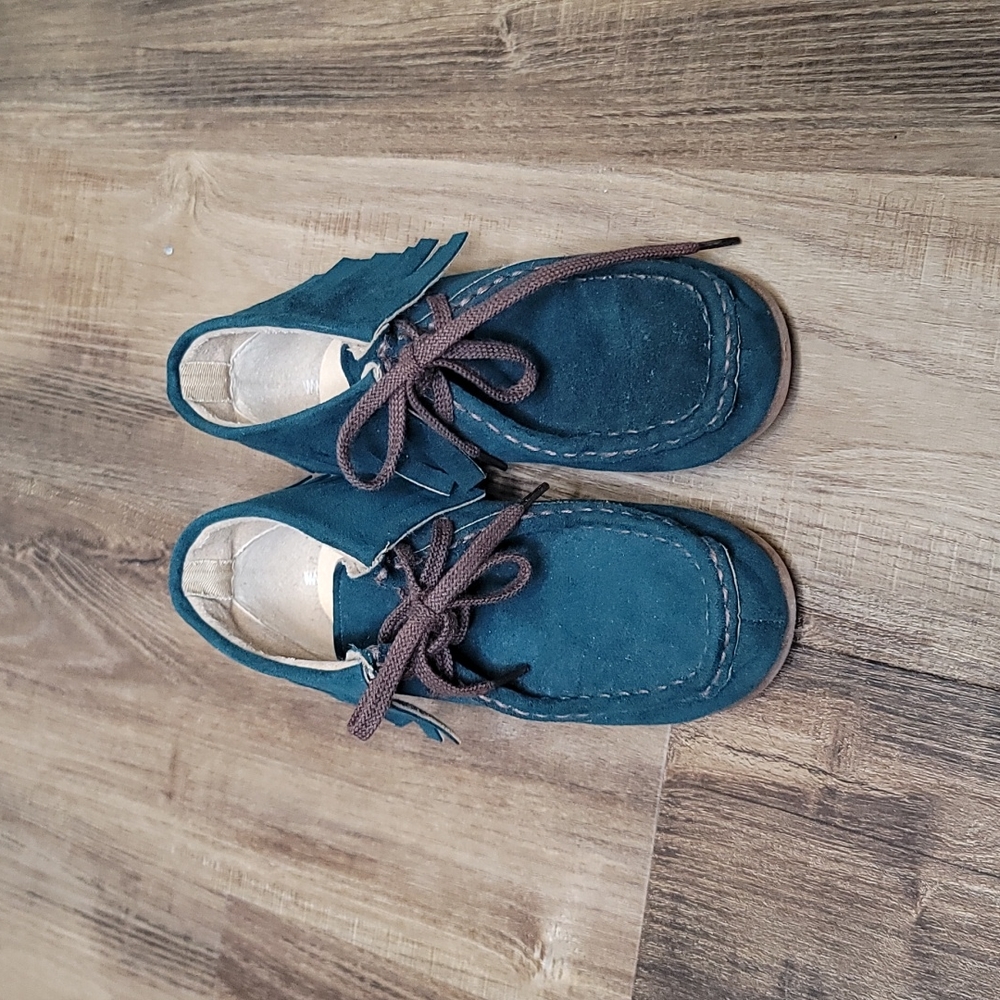 EUC Kids Moccasin Shoes